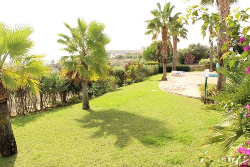 Great 2 Bedroom Apartment With Communal Pool Lagos Luaran gambar