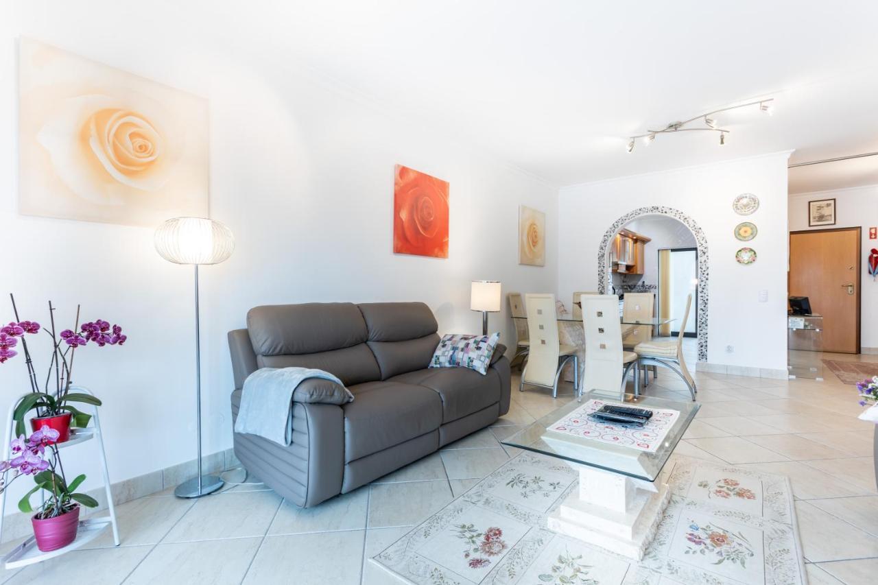 Great 2 Bedroom Apartment With Communal Pool Lagos Luaran gambar